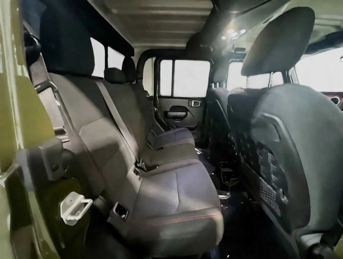 2022 Jeep Gladiator Rubicon - Photo 19