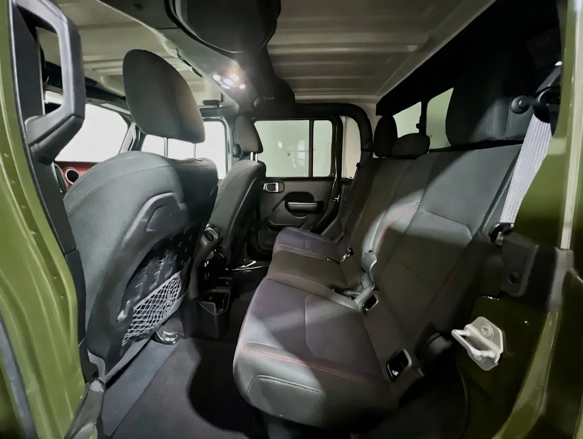 2022 Jeep Gladiator Rubicon - Photo 16