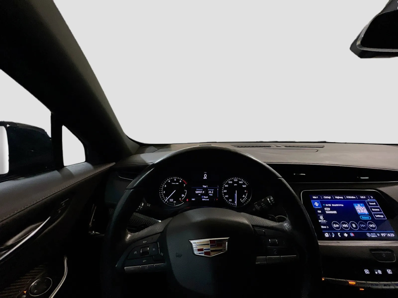 2022 Cadillac XT4 Sport - Photo 7