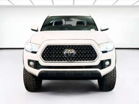 Photos of 2018 Toyota Tacoma TRD Off Road for sale in Chandler, AZ at STG Auto Group of Chandler