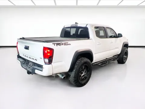 More photos of 2018 Toyota Tacoma TRD Off Road at STG Auto Group of Chandler, AZ