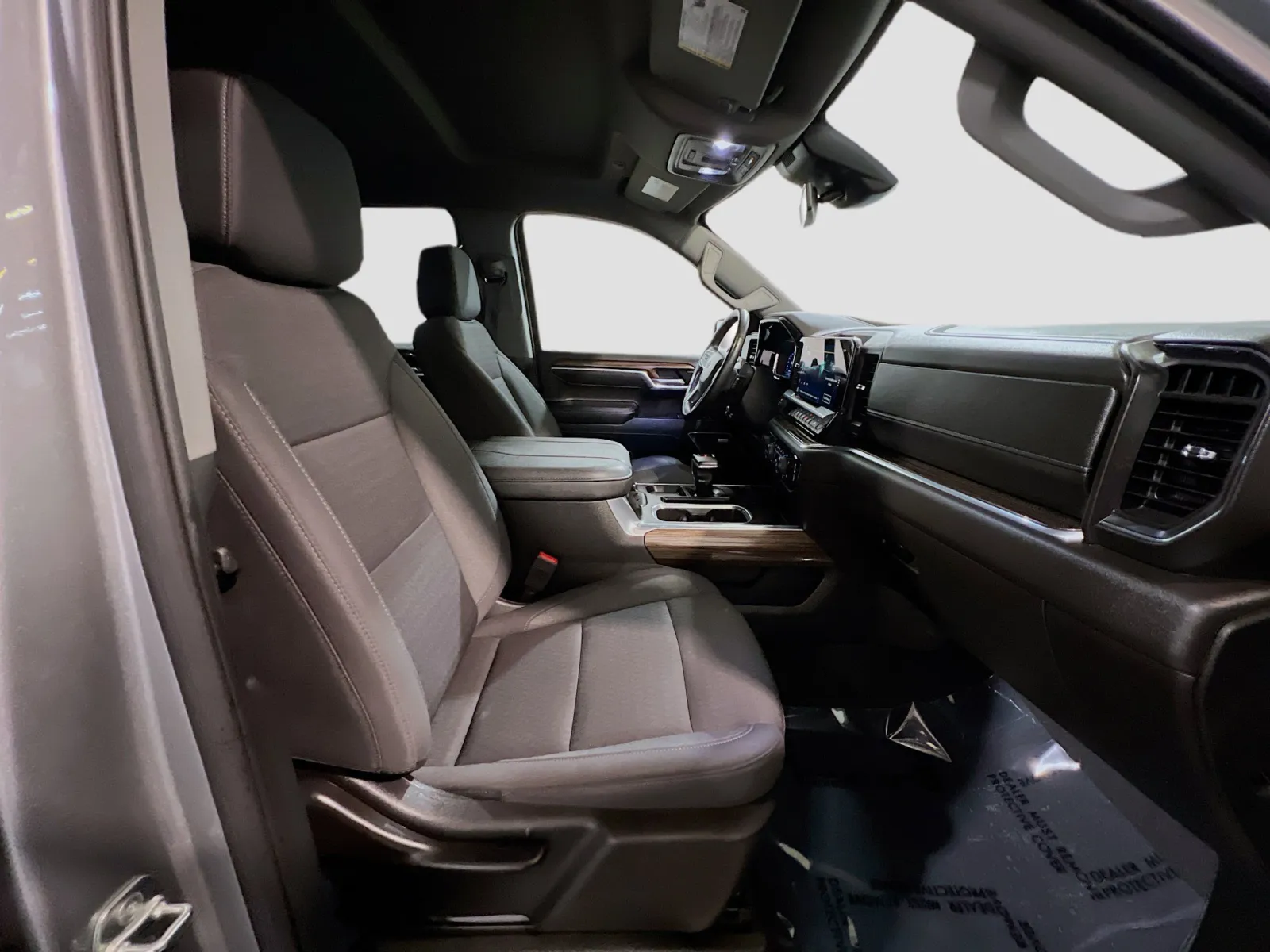 2025 Chevrolet Silverado 1500 RST - Photo 21