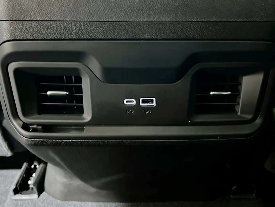 2025 Chevrolet Silverado 1500 RST - Photo 18
