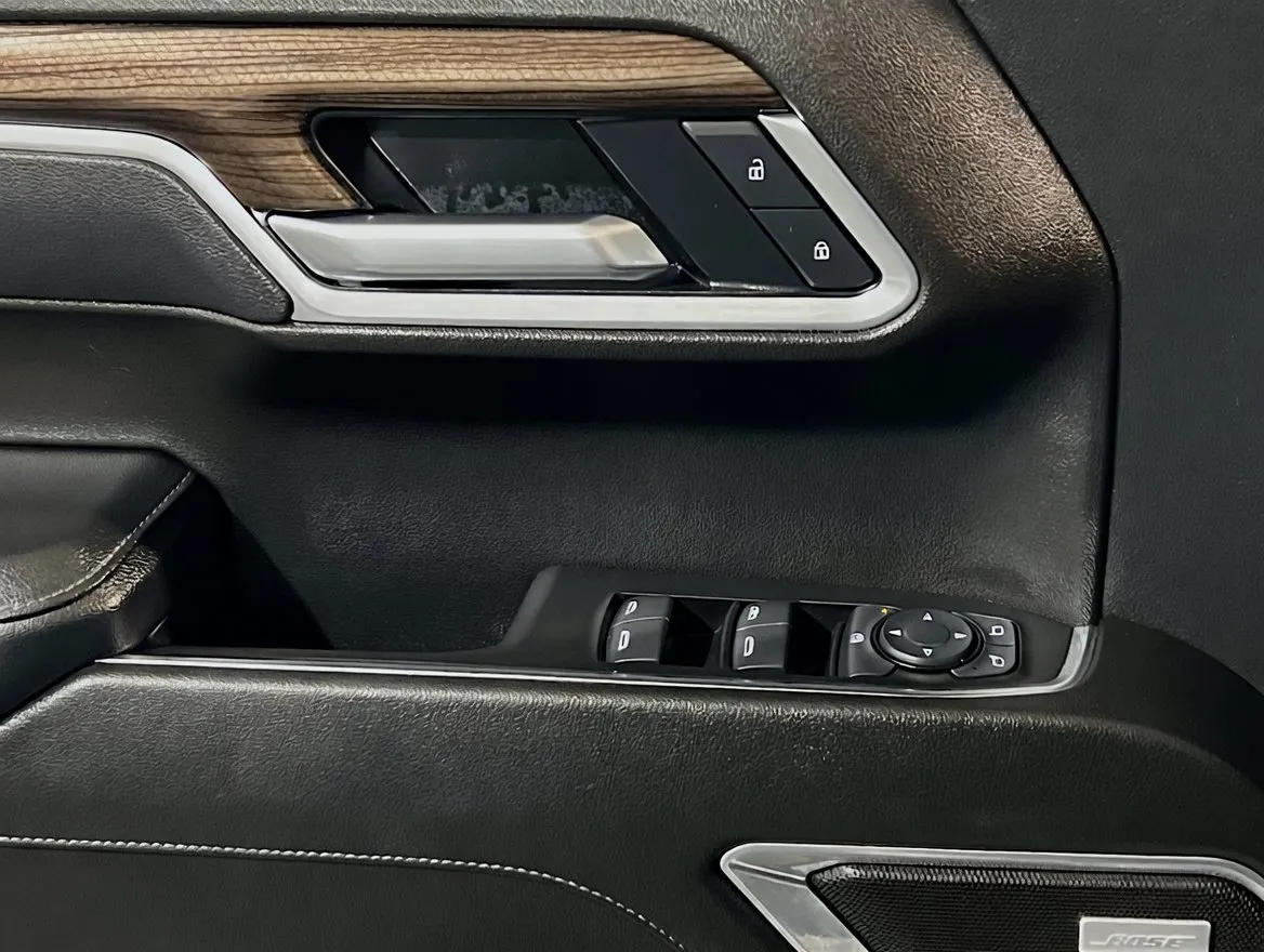 2025 Chevrolet Silverado 1500 RST - Photo 13