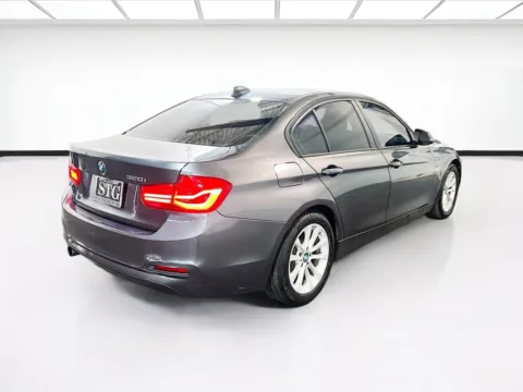 More photos of 2018 BMW 3 Series 320i at STG Auto Group of Chandler, AZ