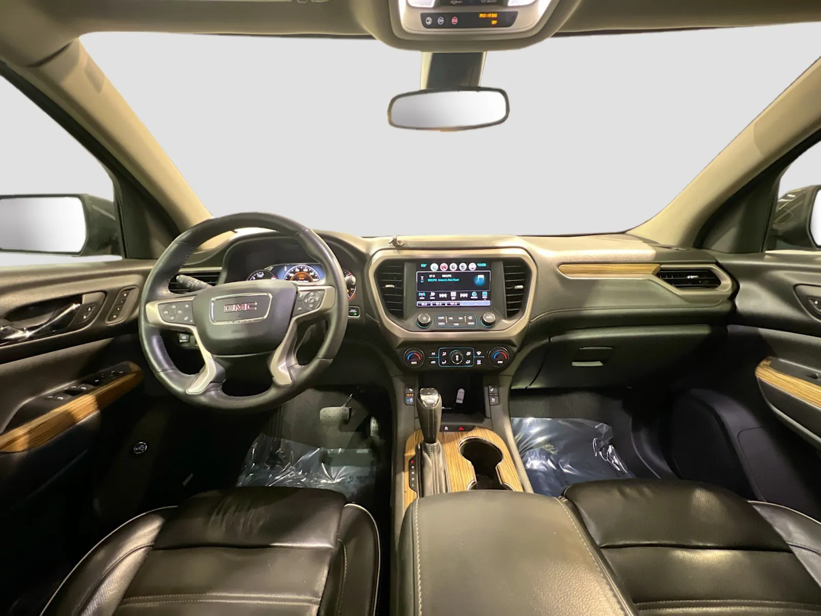 2017 GMC Acadia Denali - Photo 16