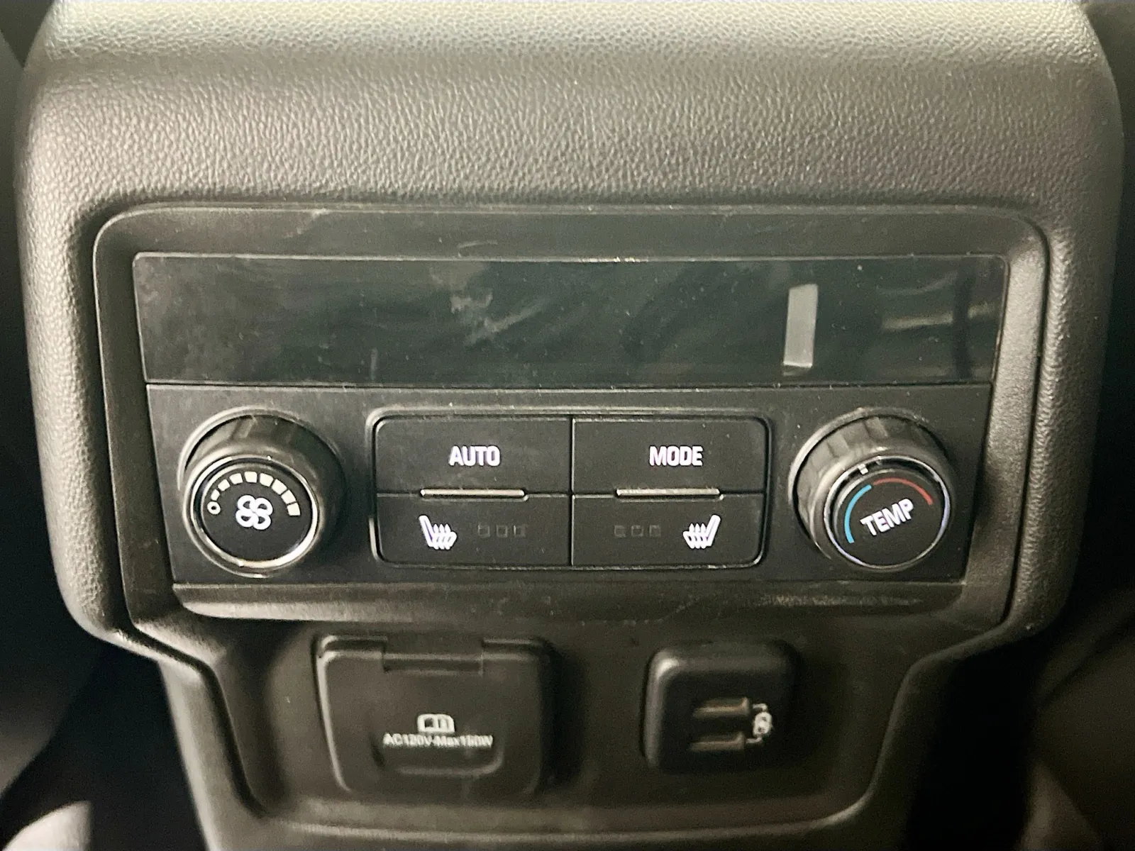2017 GMC Acadia Denali - Photo 18
