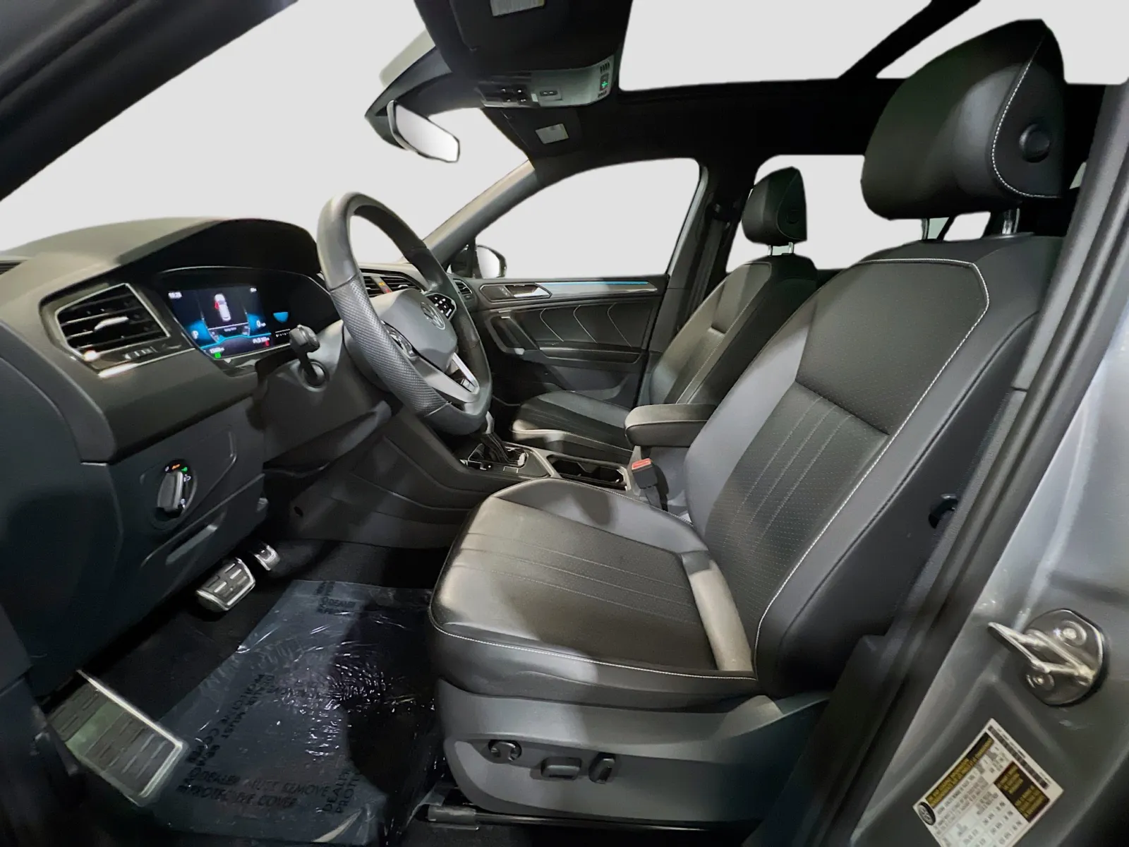 2023 Volkswagen Tiguan SE R-LINE BLACK - Photo 14