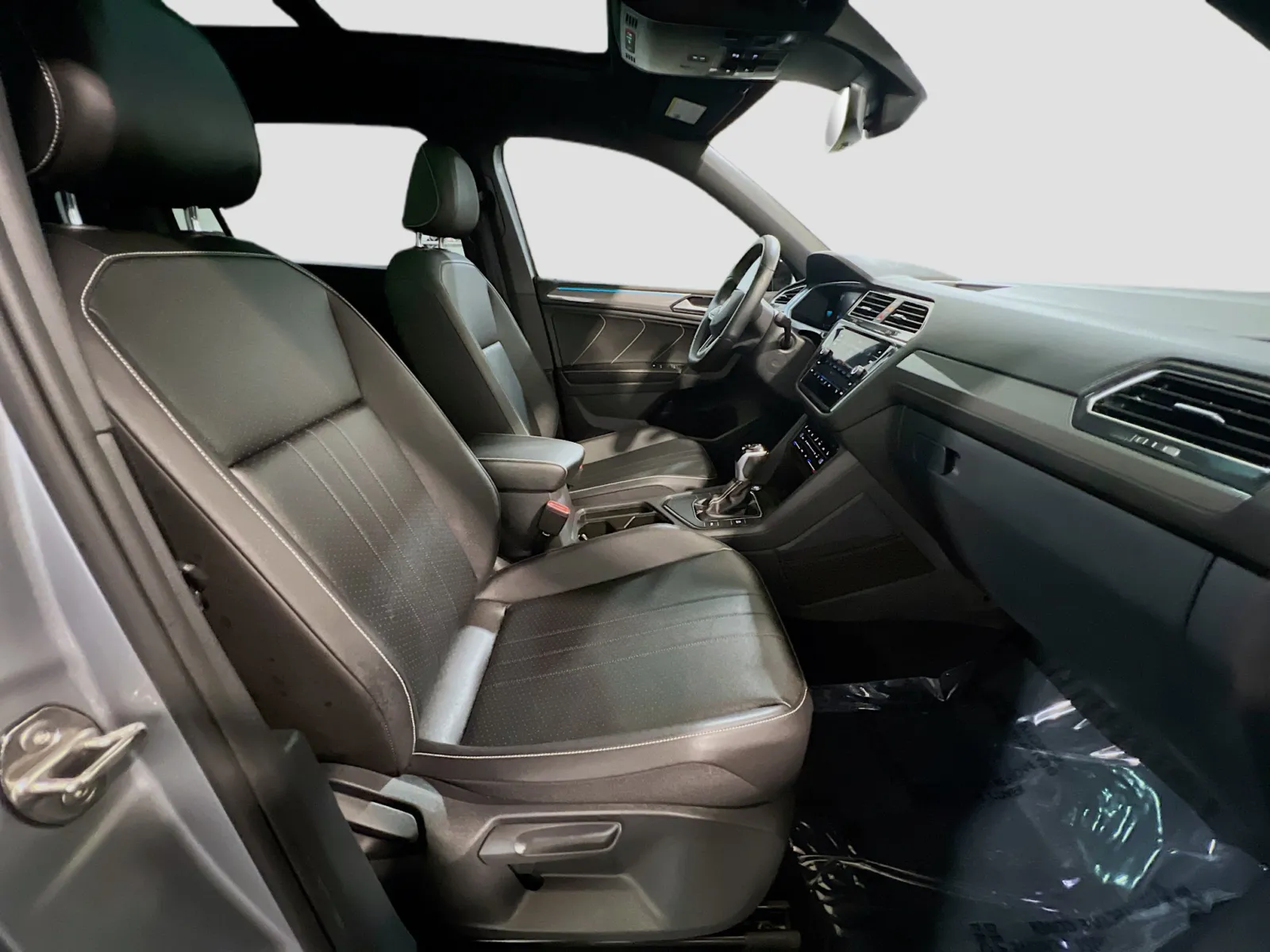 2023 Volkswagen Tiguan SE R-LINE BLACK - Photo 21