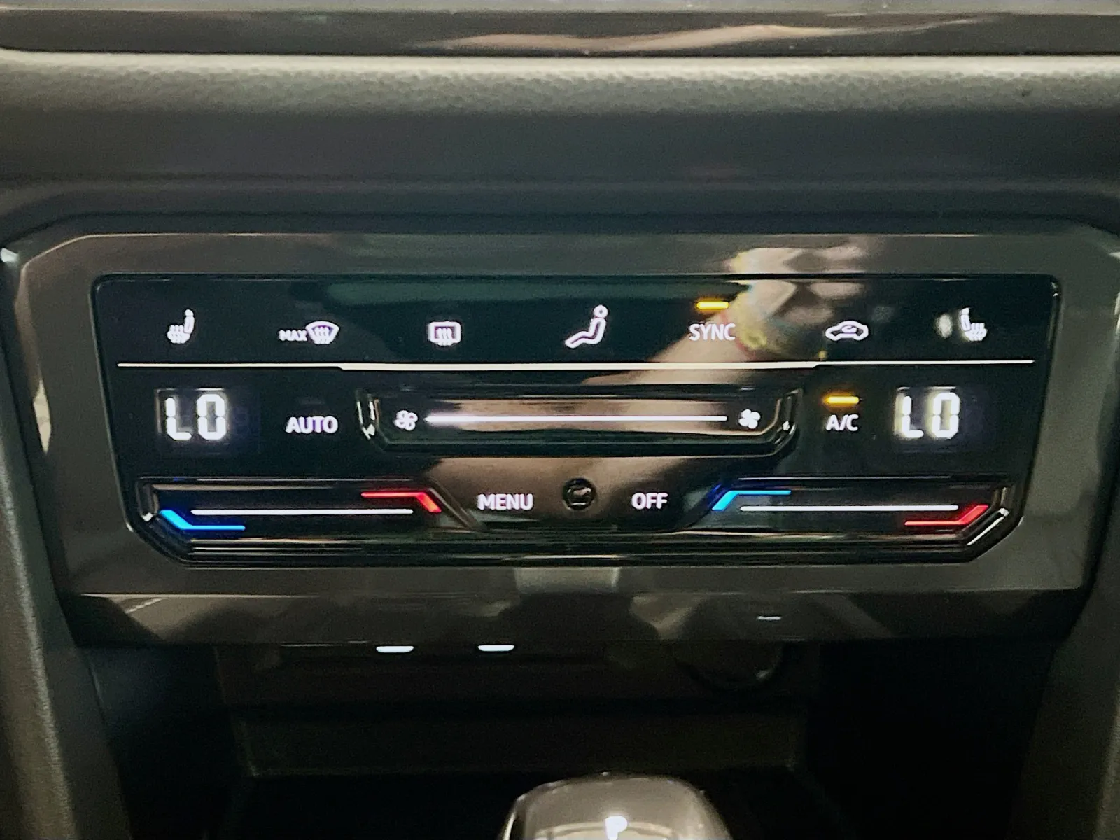 2023 Volkswagen Tiguan SE R-LINE BLACK - Photo 11