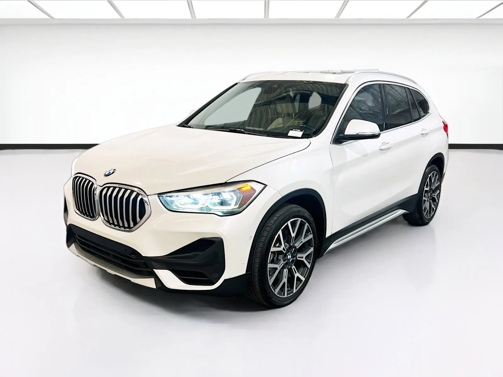 White 2021 BMW X1 sDrive28i for sale in Chandler, AZ