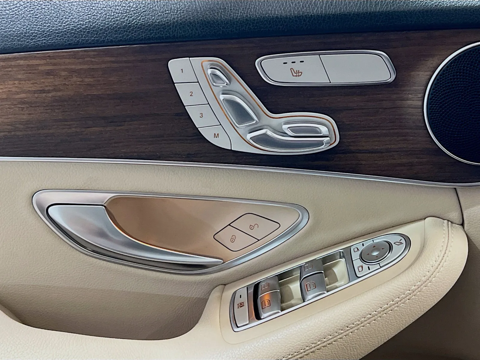 2021 Mercedes-Benz C-Class Sedan C300 - Photo 13