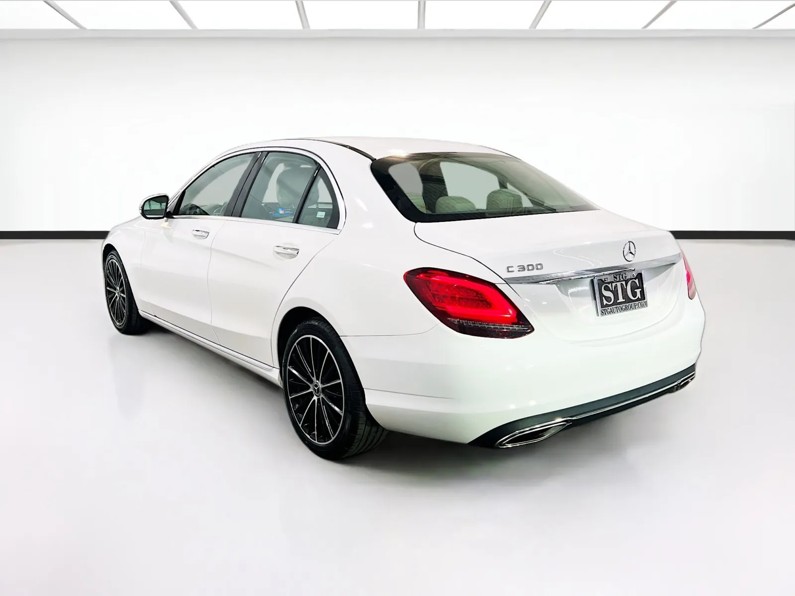 2021 Mercedes-Benz C-Class Sedan C300 - Photo 6