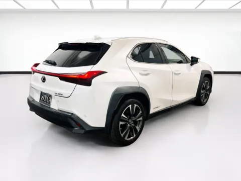 More photos of 2021 Lexus UX 250h at STG Auto Group of Chandler, AZ