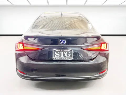 More photos of 2020 Lexus ES 300h Luxury at STG Auto Group of Chandler, AZ