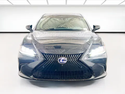 Photos of 2020 Lexus ES 300h Luxury for sale in Chandler, AZ at STG Auto Group of Chandler