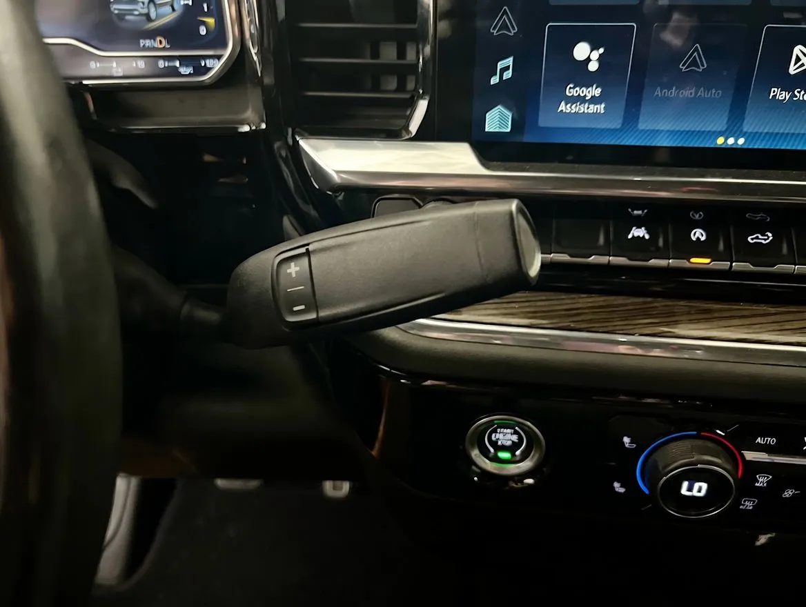 2023 Chevrolet Silverado 1500 LT - Photo 13