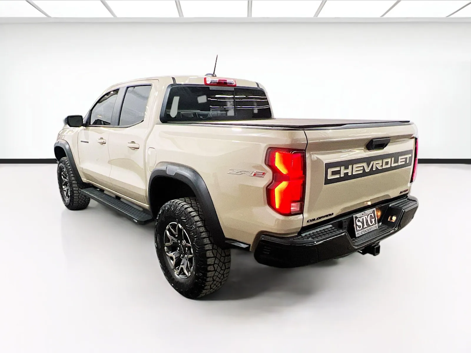 2024 Chevrolet Colorado ZR2 - Photo 6