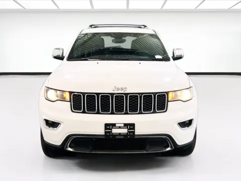 Photos of 2018 Jeep Grand Cherokee Limited for sale in Chandler, AZ at STG Auto Group of Chandler