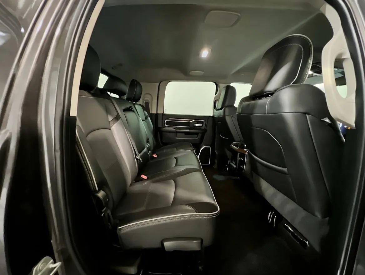 2024 RAM Ram 3500 Pickup Laramie - Photo 20