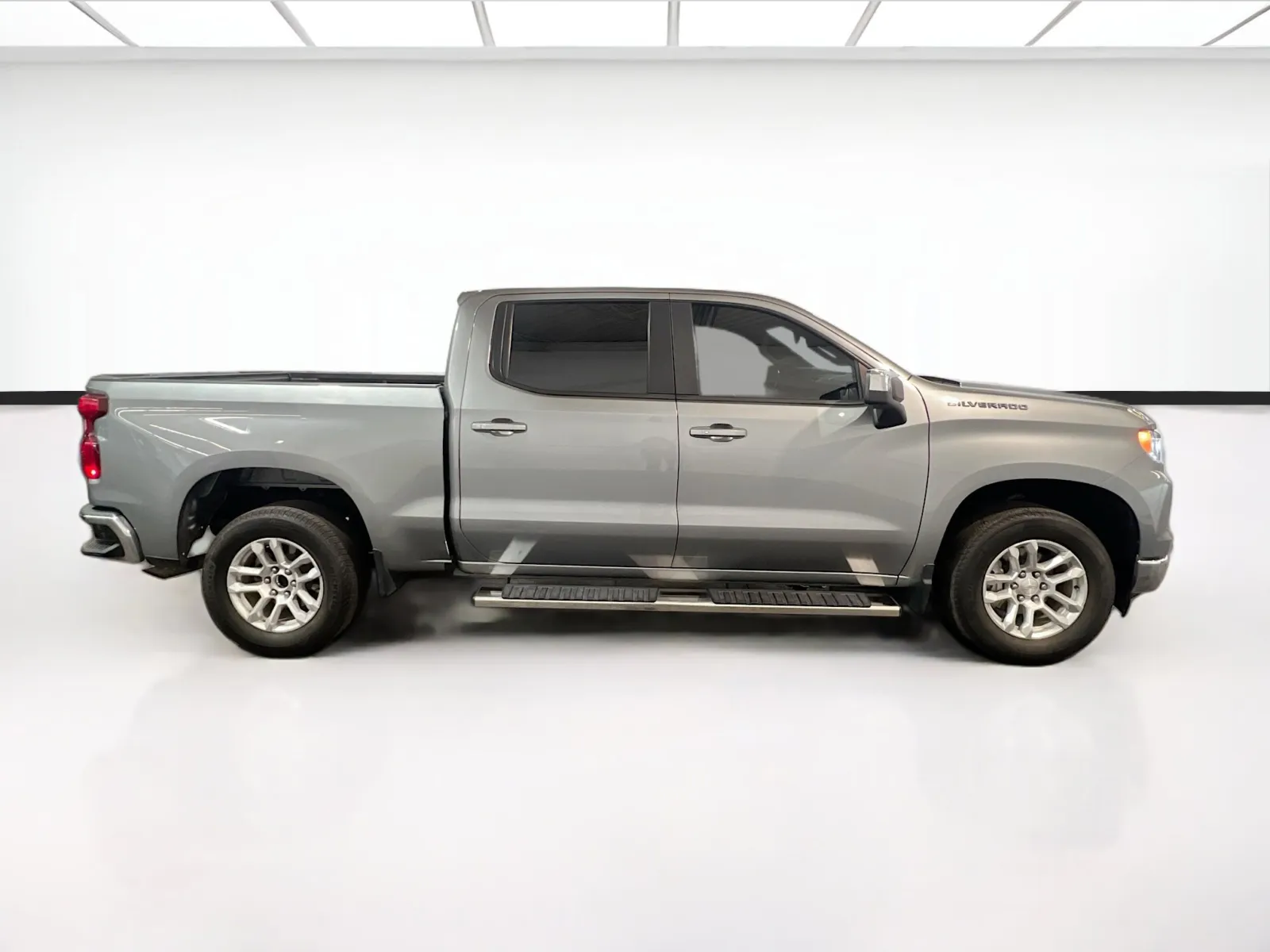2023 Chevrolet Silverado 1500 LT - Photo 22