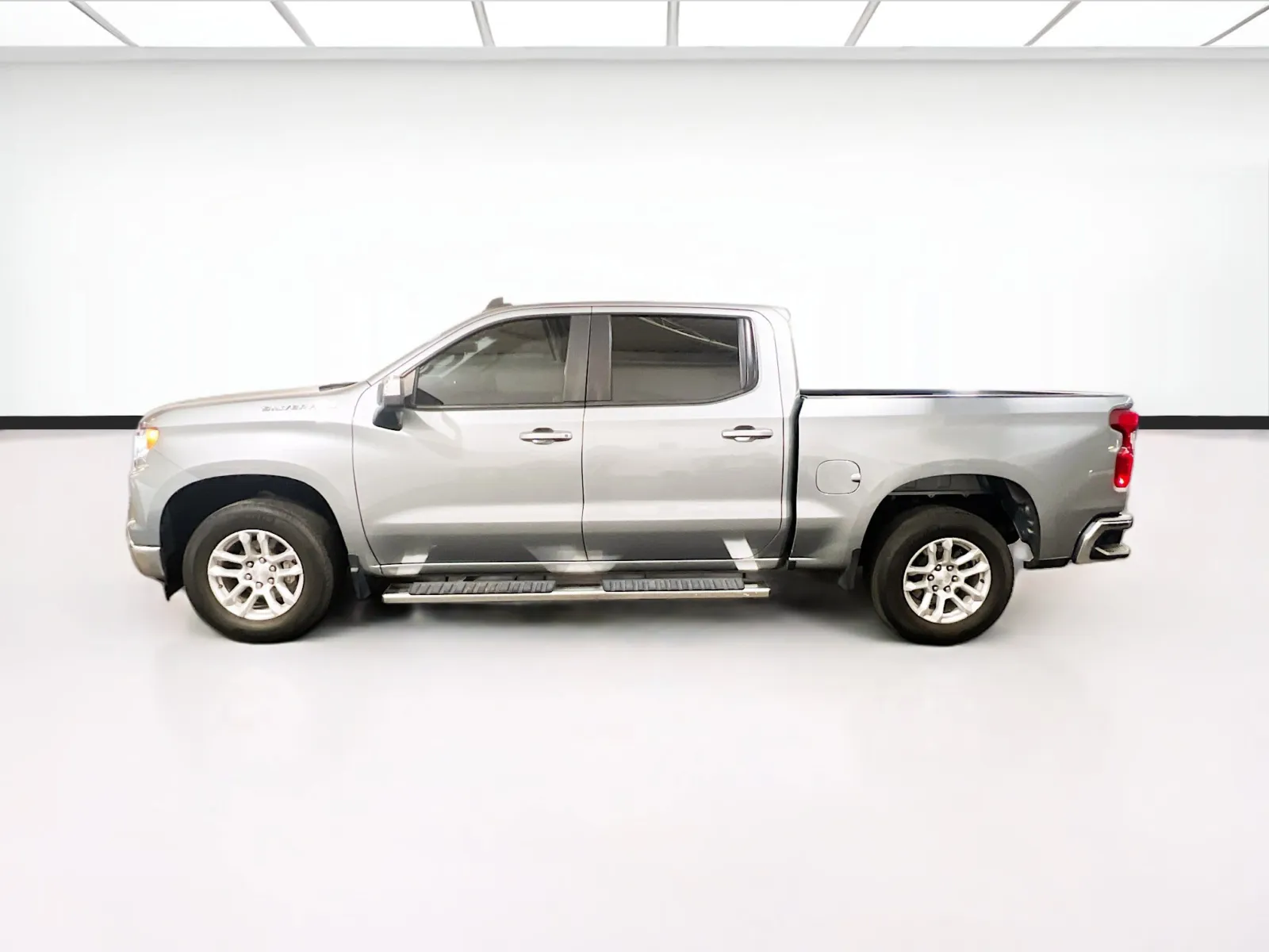 2023 Chevrolet Silverado 1500 LT - Photo 21