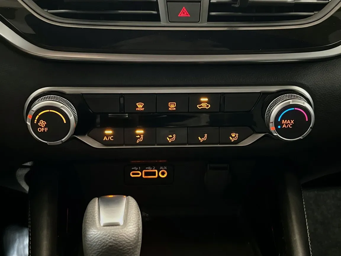 2023 Nissan Altima SV - Photo 11