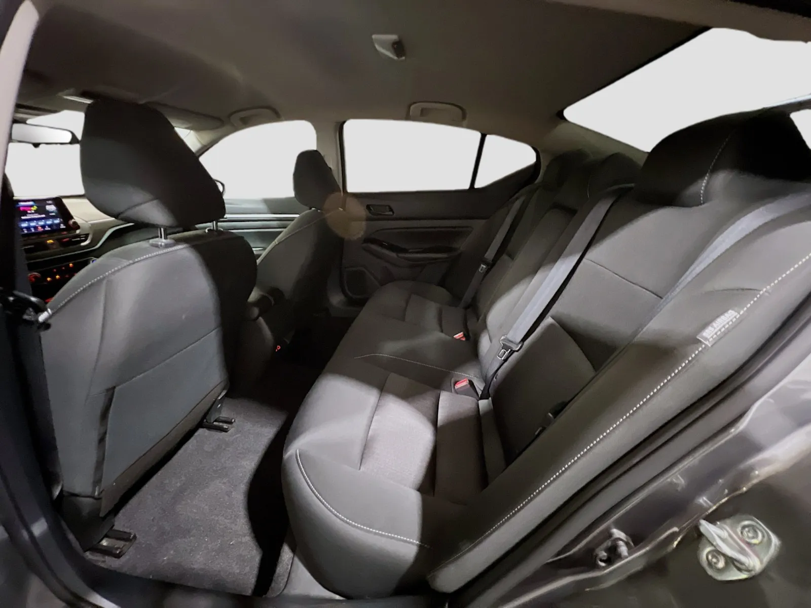 2023 Nissan Altima SV - Photo 16
