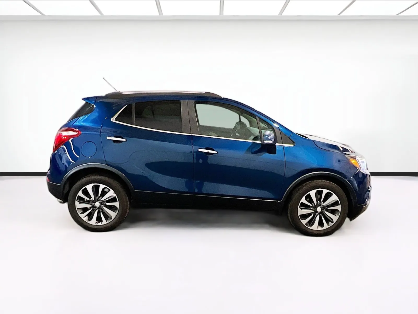 2019 Buick Encore Essence | CarEdge | CarEdge