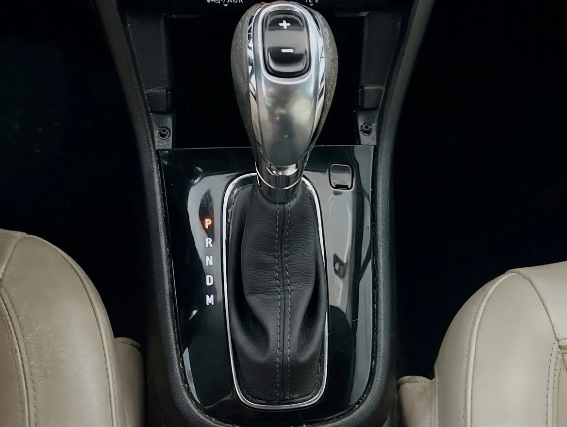 2019 Buick Encore Essence - Photo 12