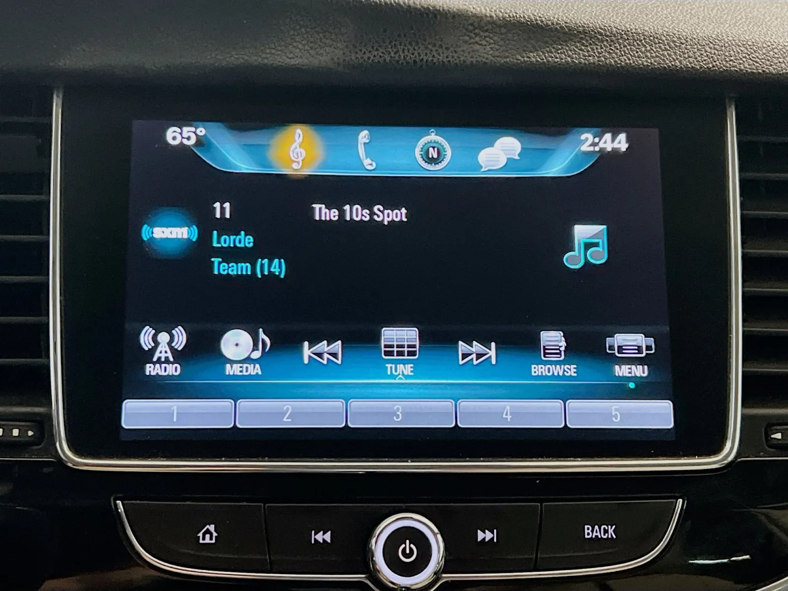 2019 Buick Encore Essence - Photo 10