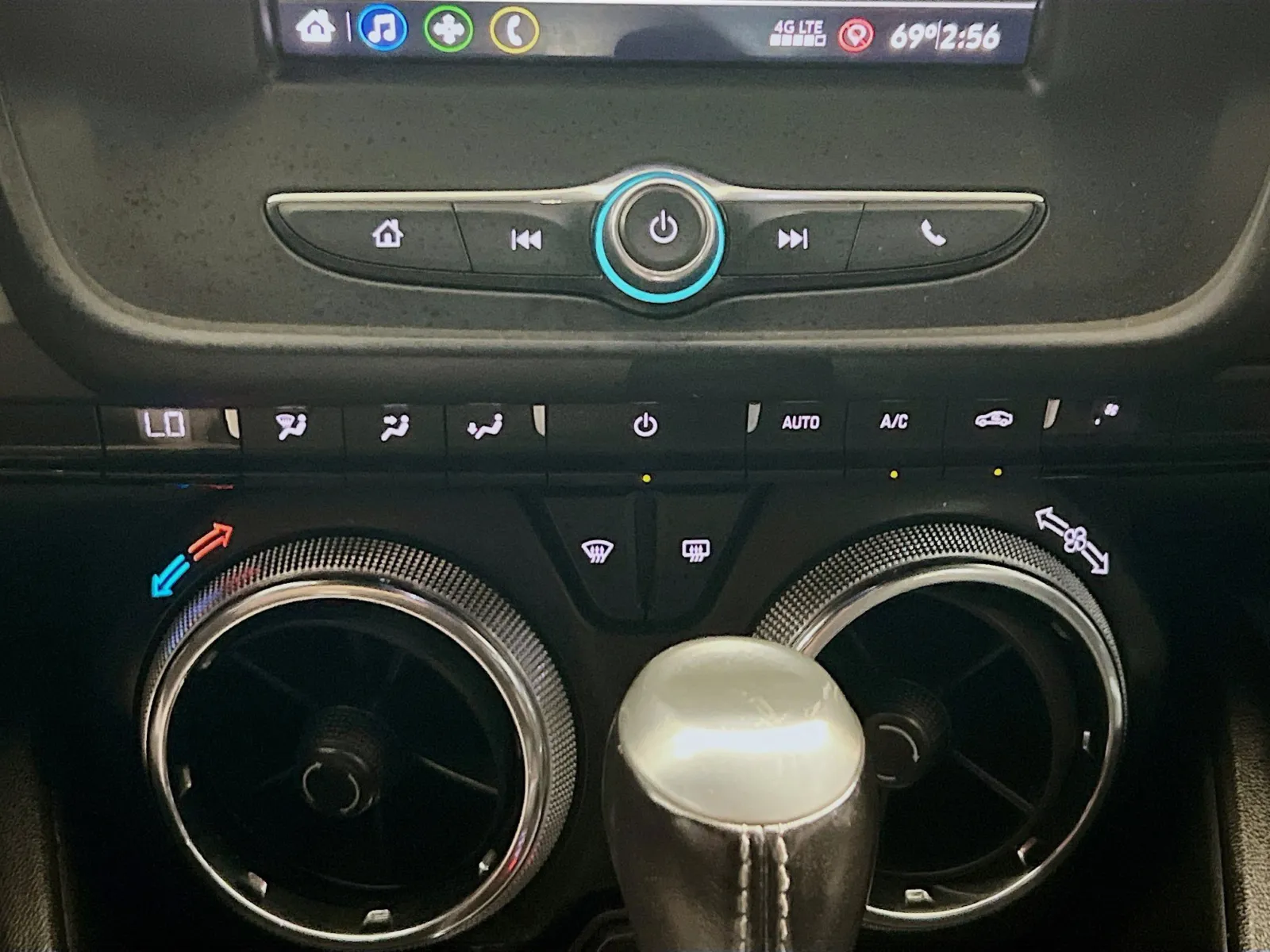 2020 Chevrolet Camaro 1LT - Photo 10