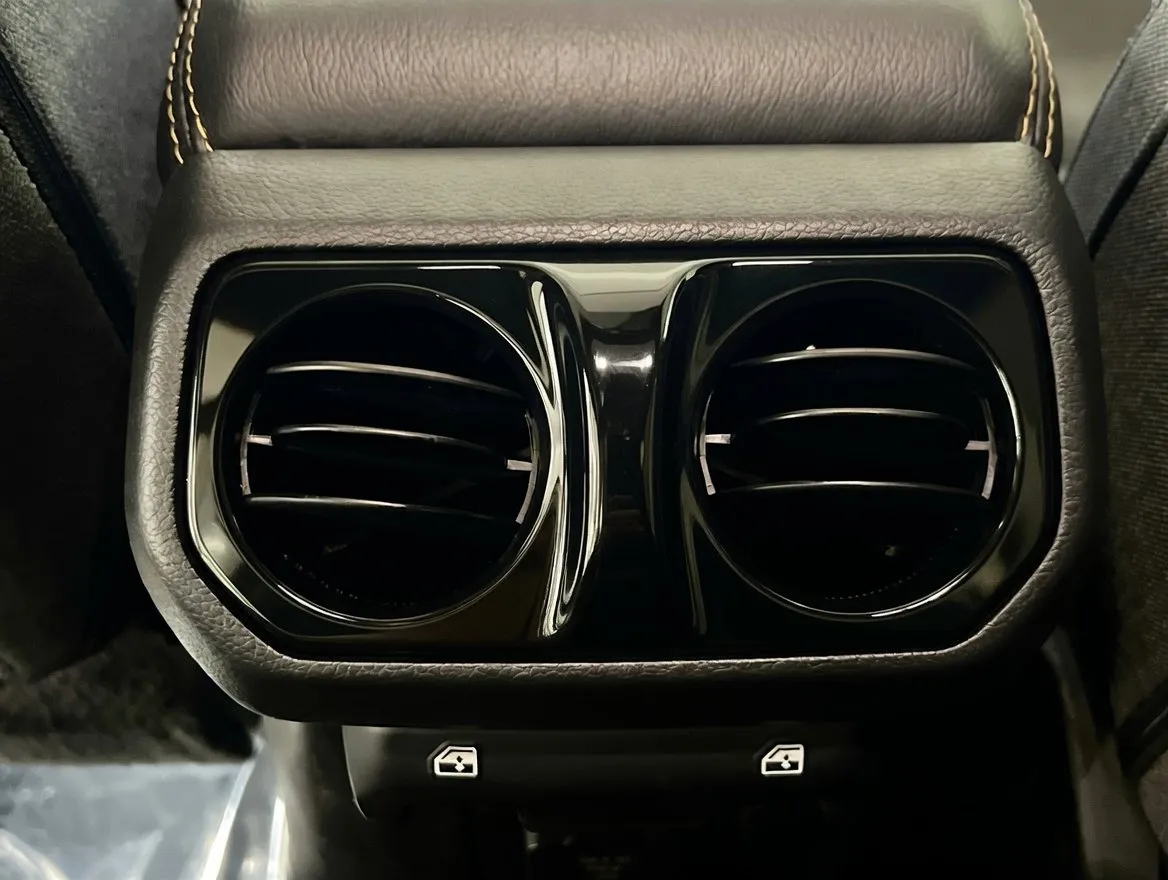 2024 Jeep Wrangler 4xe Sahara 4XE - Photo 16