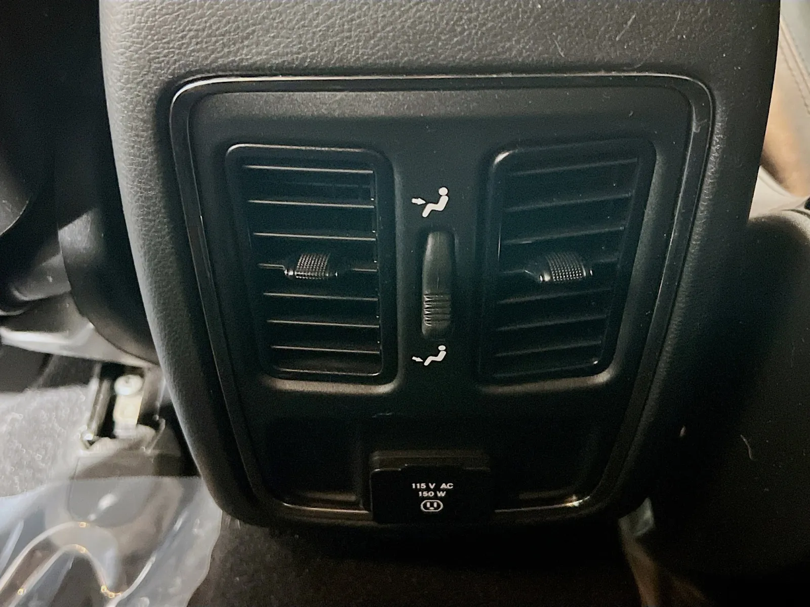 2020 Jeep Grand Cherokee Altitude - Photo 18