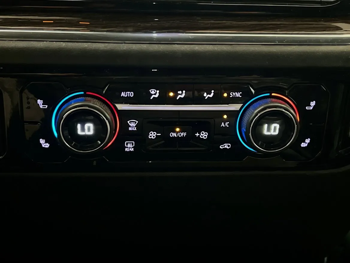 2023 Chevrolet Silverado 1500 LT - Photo 11