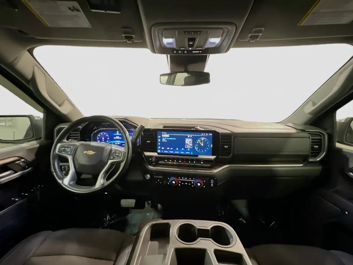 2023 Chevrolet Silverado 1500 LT - Photo 15