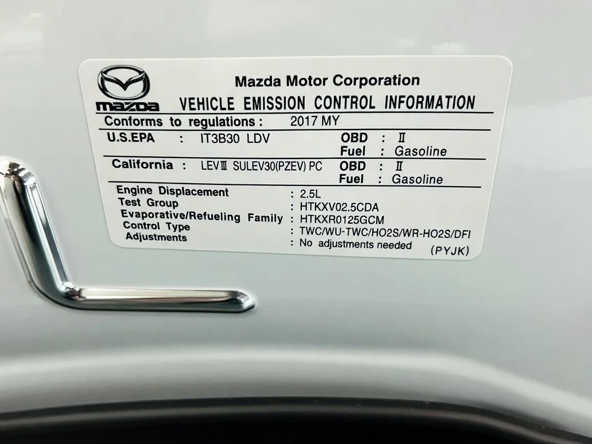2017 Mazda Mazda6 i Grand Touring - Photo 24