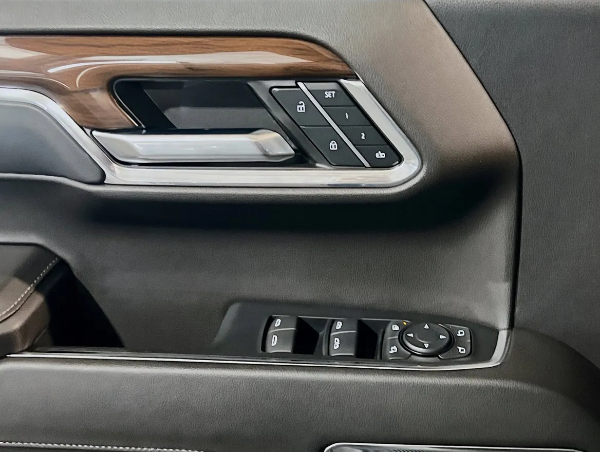 2024 GMC Sierra 1500 SLT - Photo 13