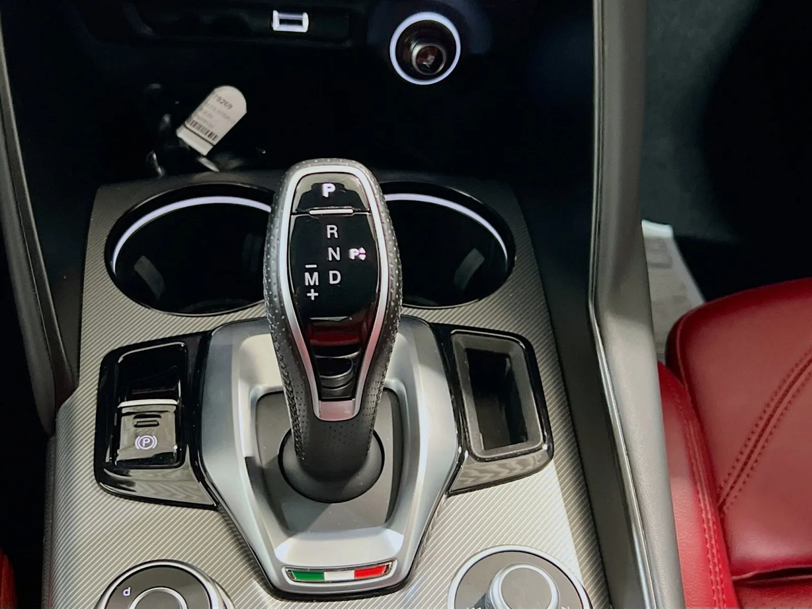 2023 Alfa Romeo Giulia Veloce - Photo 12