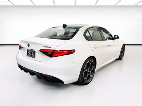 More photos of 2023 Alfa Romeo Giulia Veloce at STG Auto Group of Chandler, AZ
