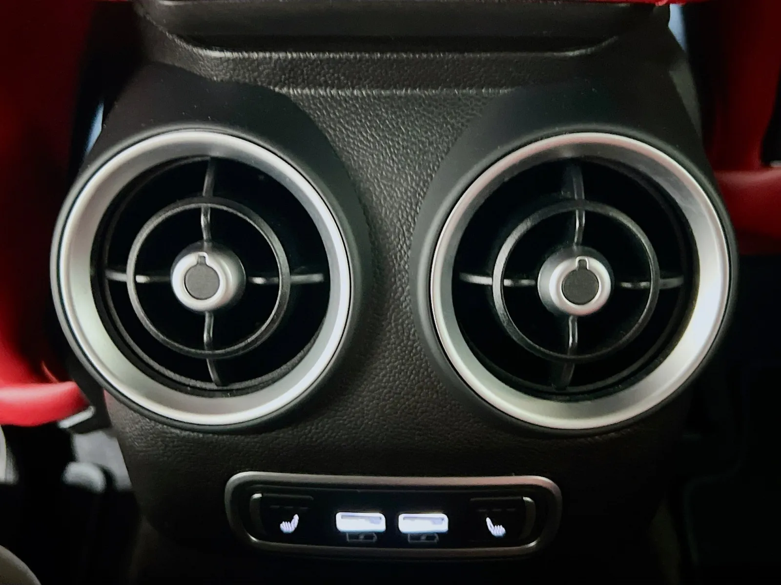 2023 Alfa Romeo Giulia Veloce - Photo 19