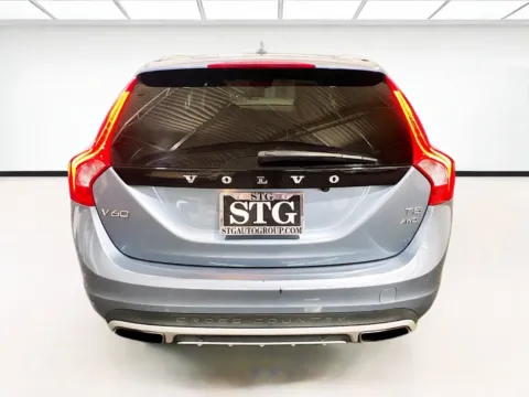 More photos of 2018 Volvo V60 Cross Country at STG Auto Group of Chandler, AZ