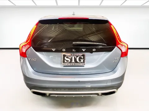 More photos of 2018 Volvo V60 Cross Country T5 at STG Auto Group of Chandler, AZ