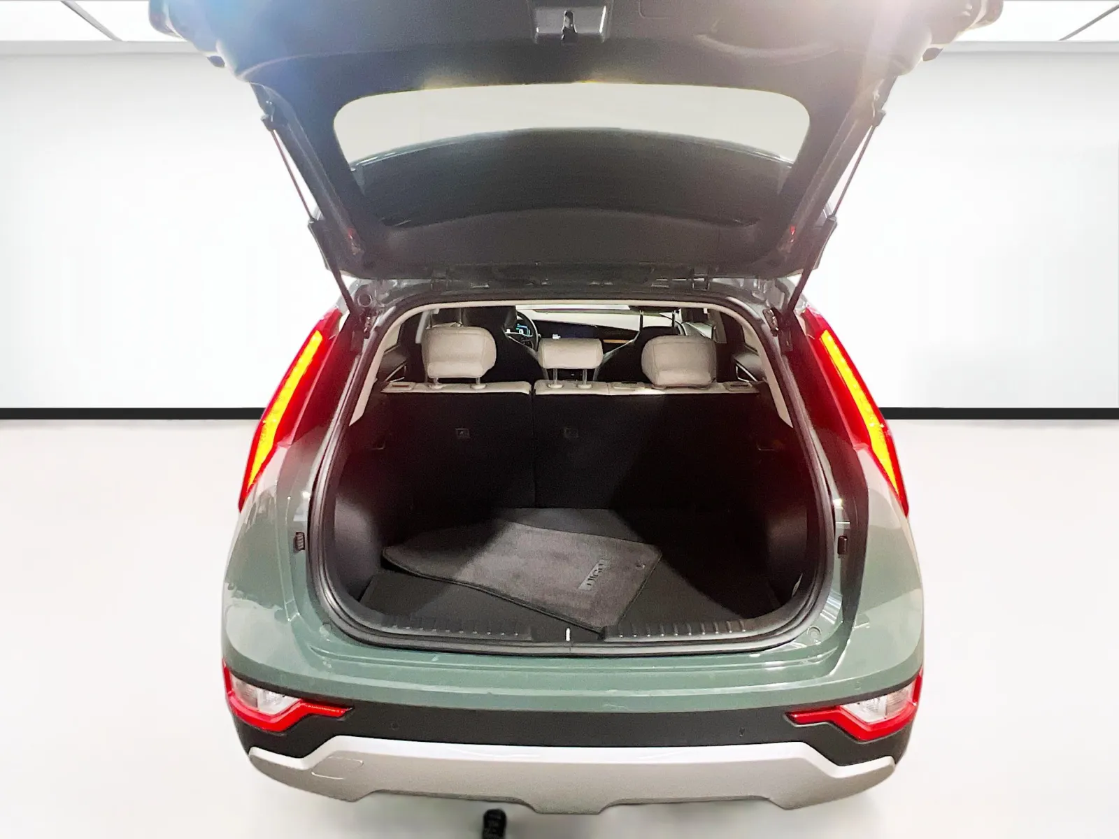 2025 Kia Niro EX - Photo 19