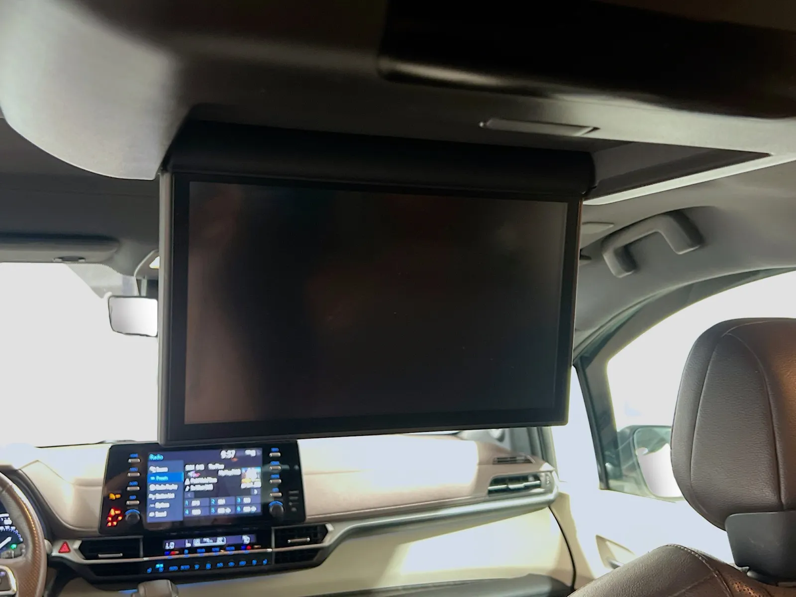 2021 Toyota Sienna Platinum - Photo 20