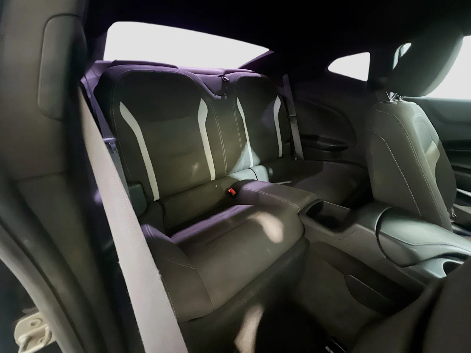 2017 Chevrolet Camaro 1LT - Photo 18