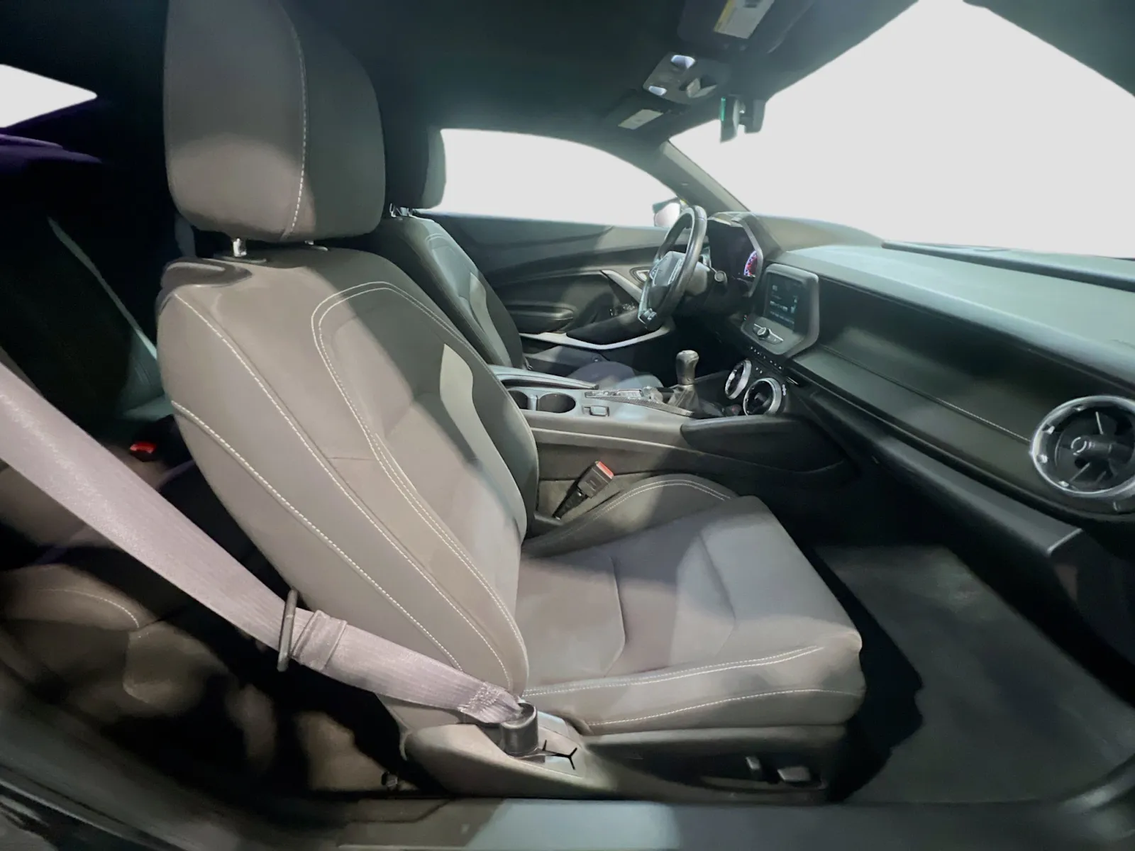 2017 Chevrolet Camaro 1LT - Photo 19