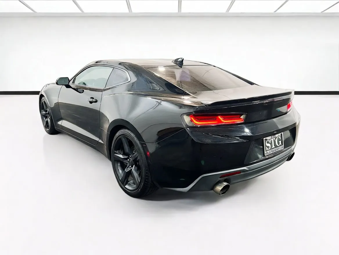 2017 Chevrolet Camaro 1LT - Photo 6