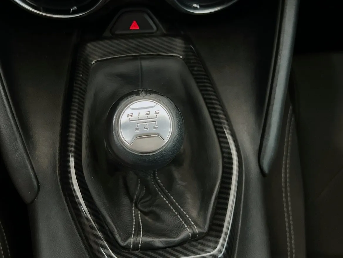 2017 Chevrolet Camaro 1LT - Photo 12