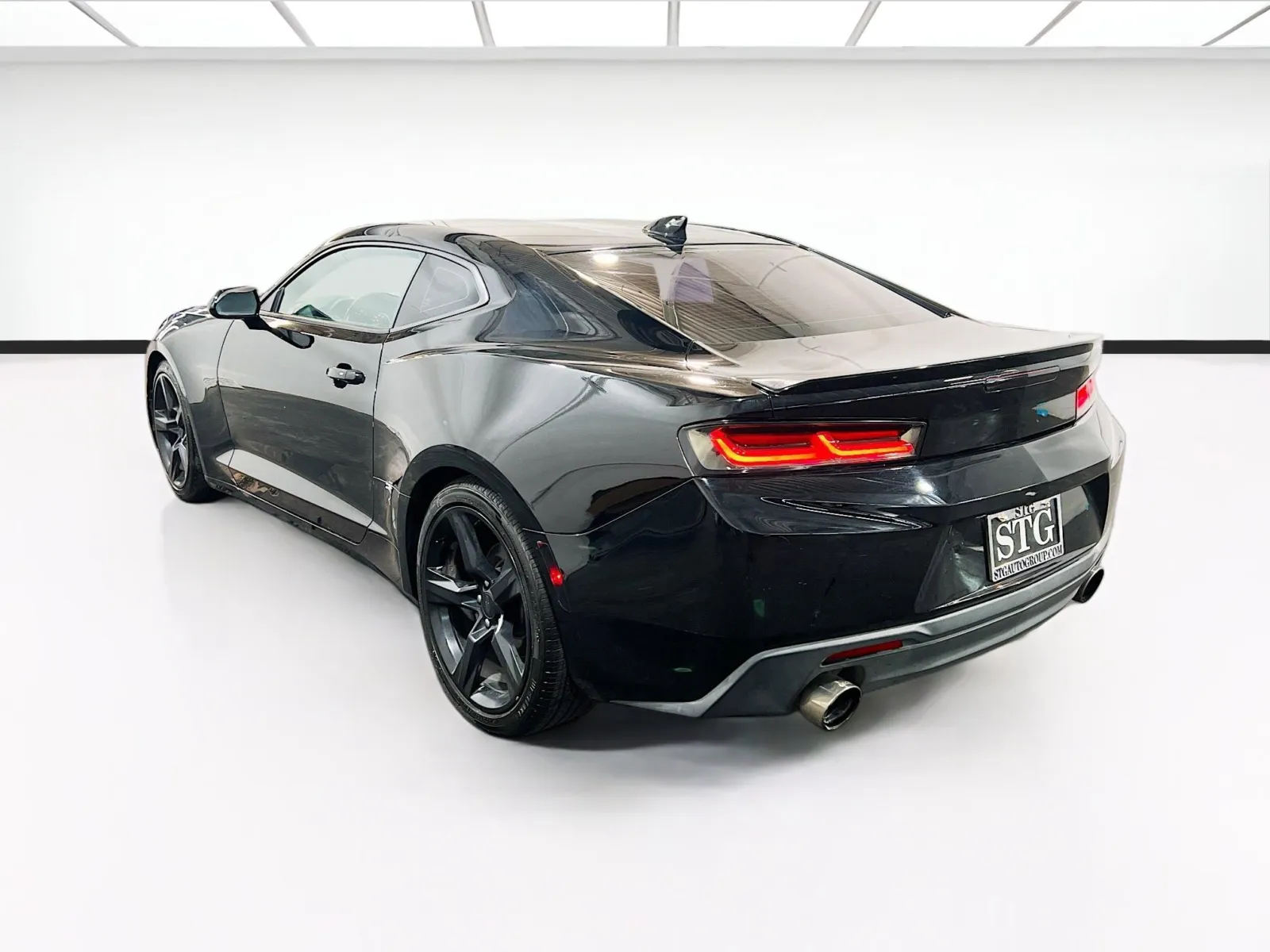 2017 Chevrolet Camaro 1LT - Photo 6